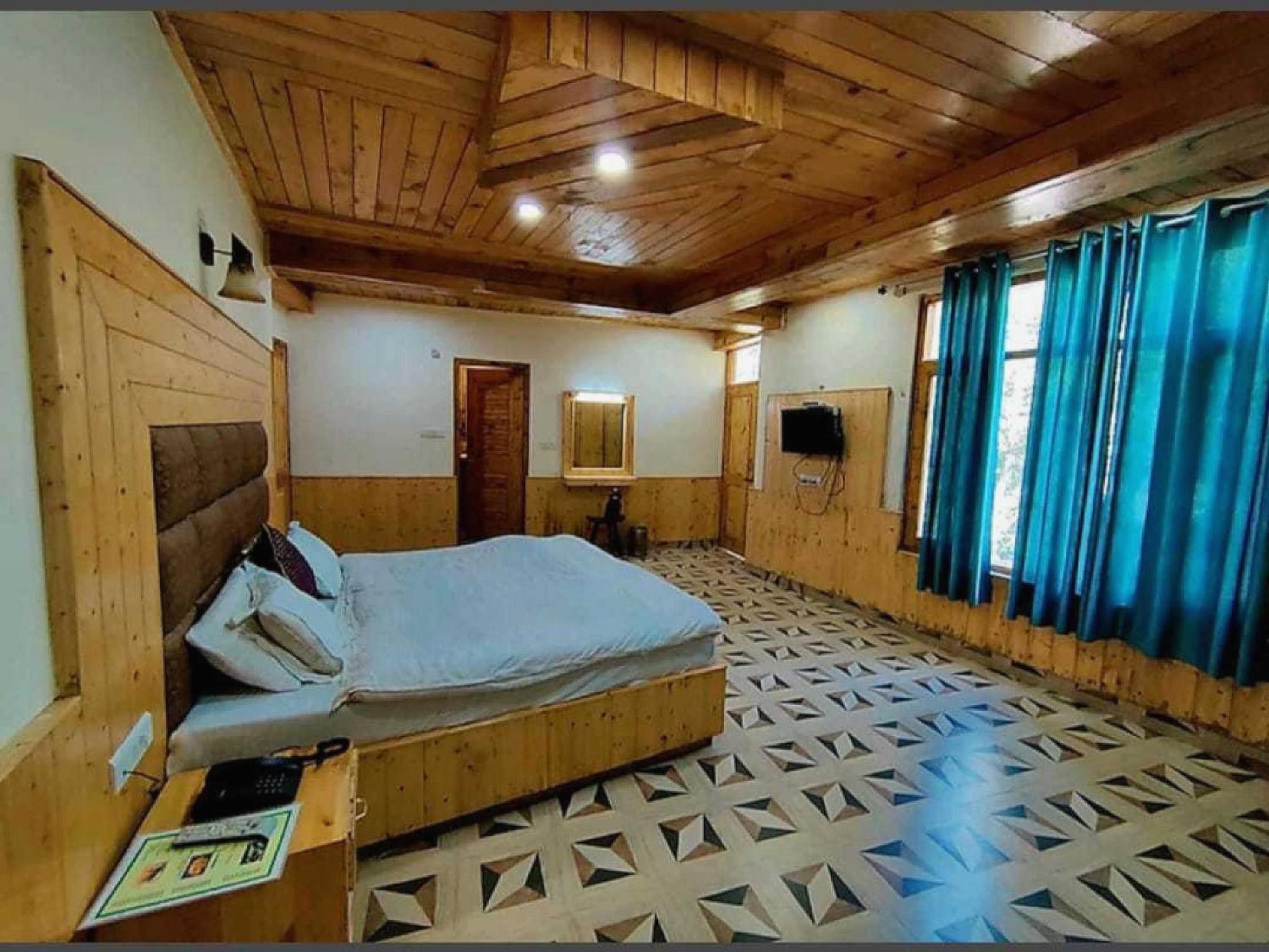 Hotel O Antriksh Cottage 马拉里 外观 照片