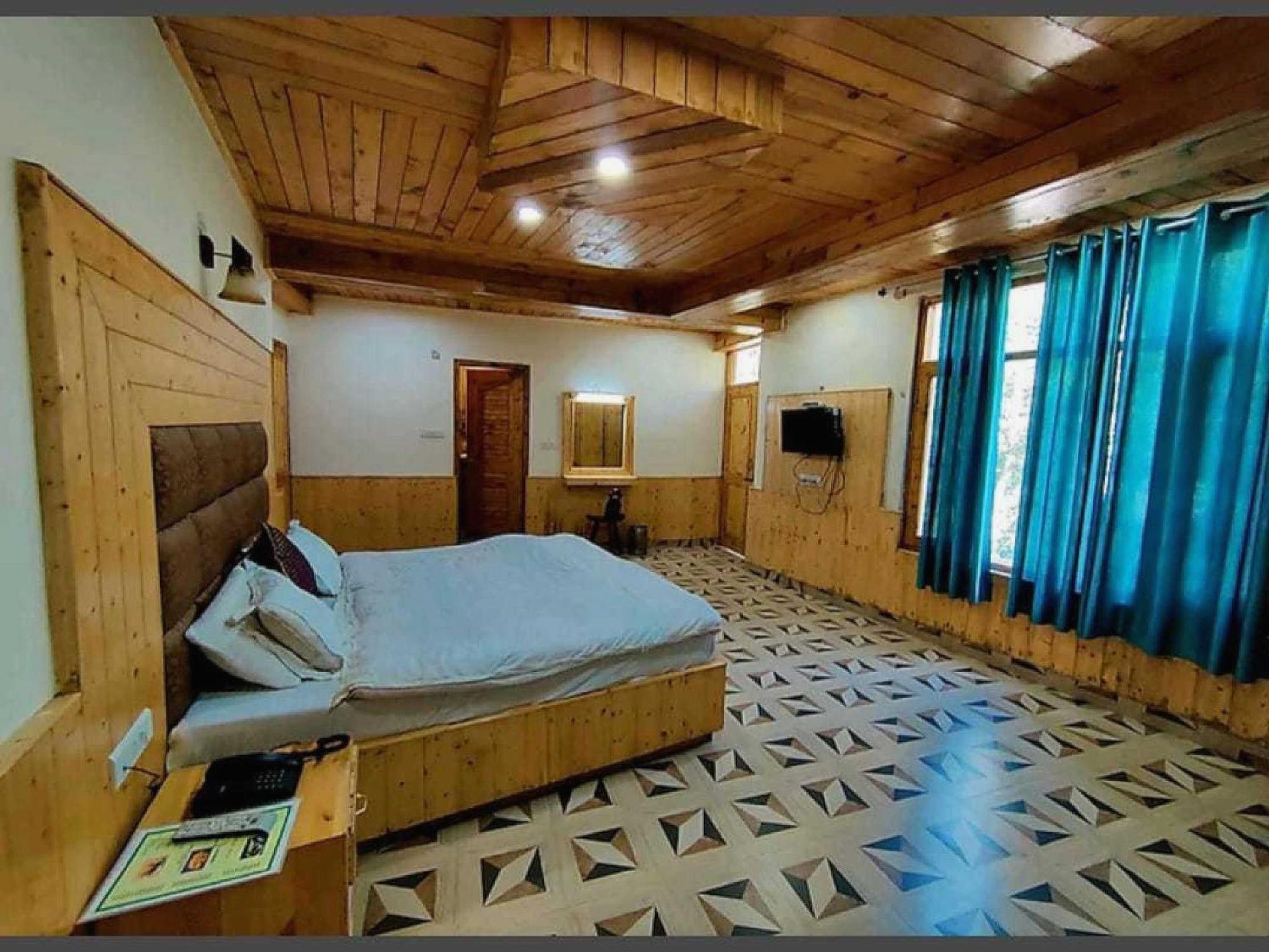 Hotel O Antriksh Cottage 马拉里 外观 照片