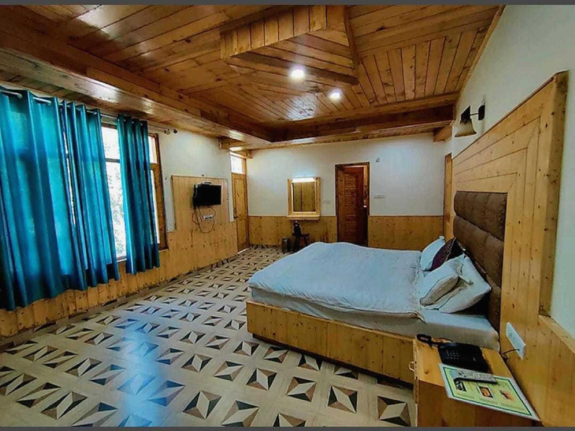 Hotel O Antriksh Cottage 马拉里 外观 照片