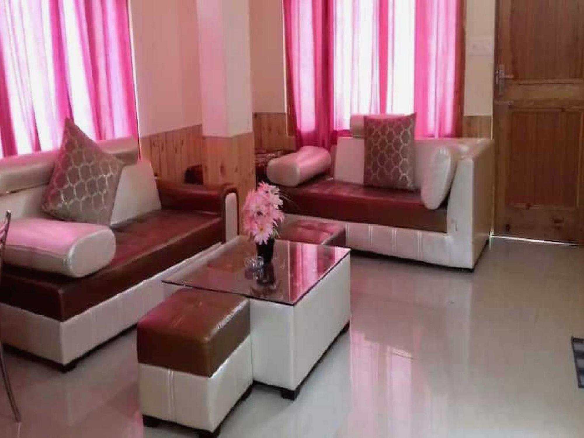 Hotel O Antriksh Cottage 马拉里 外观 照片