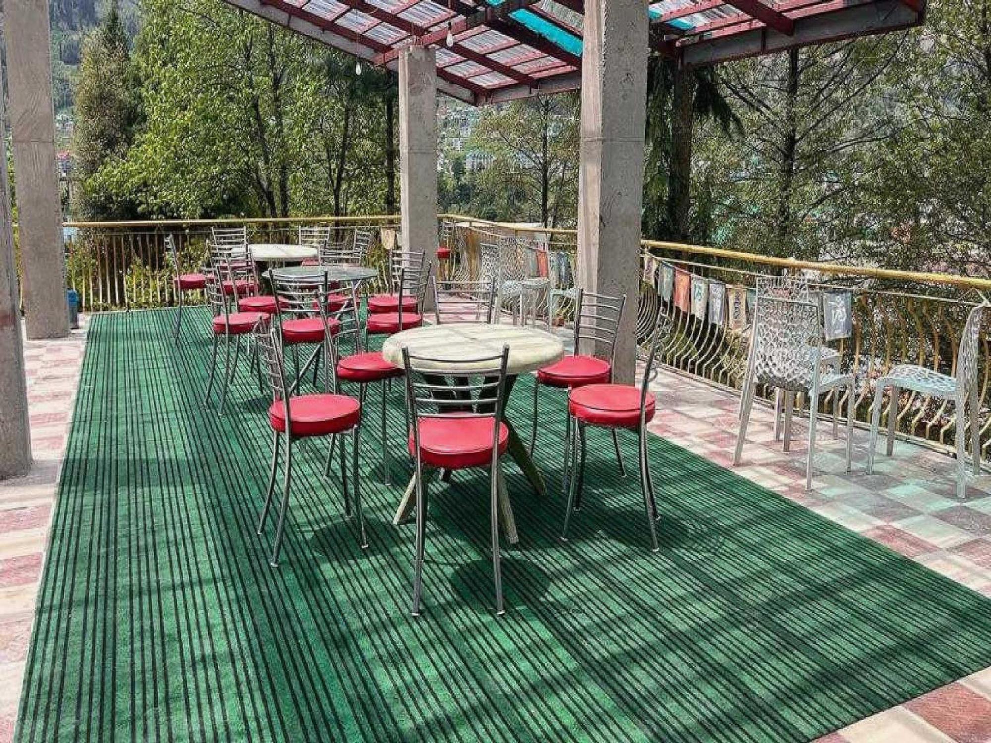 Hotel O Antriksh Cottage 马拉里 外观 照片